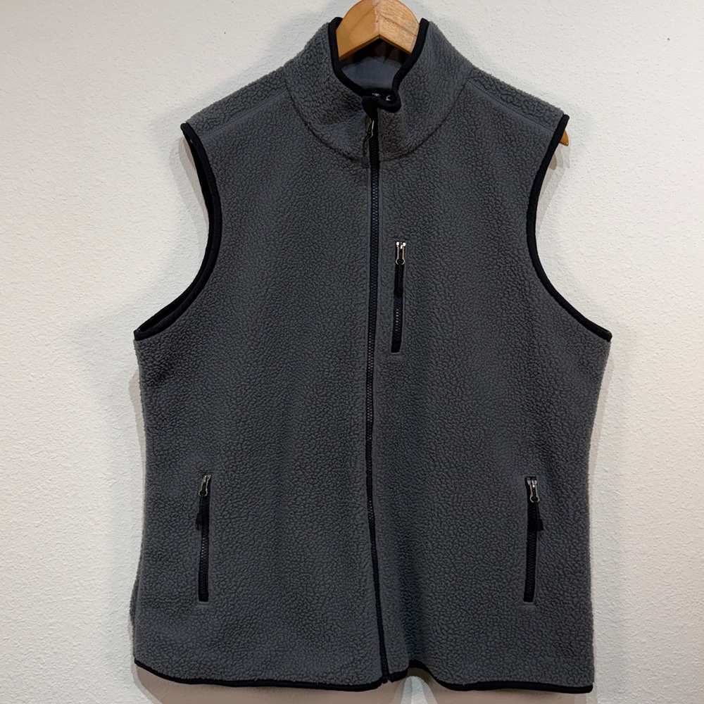 Eddie Bauer Gray Sherpa Fleece Vest with Zip Pockets women’s plus XXL